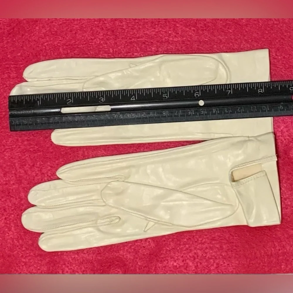 Madova vintage white