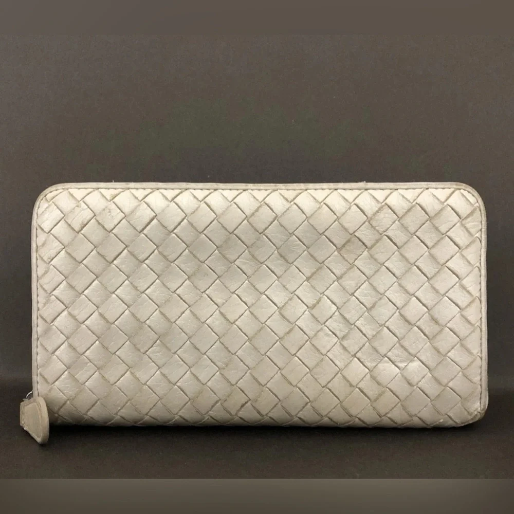 Bottega Veneta item sold