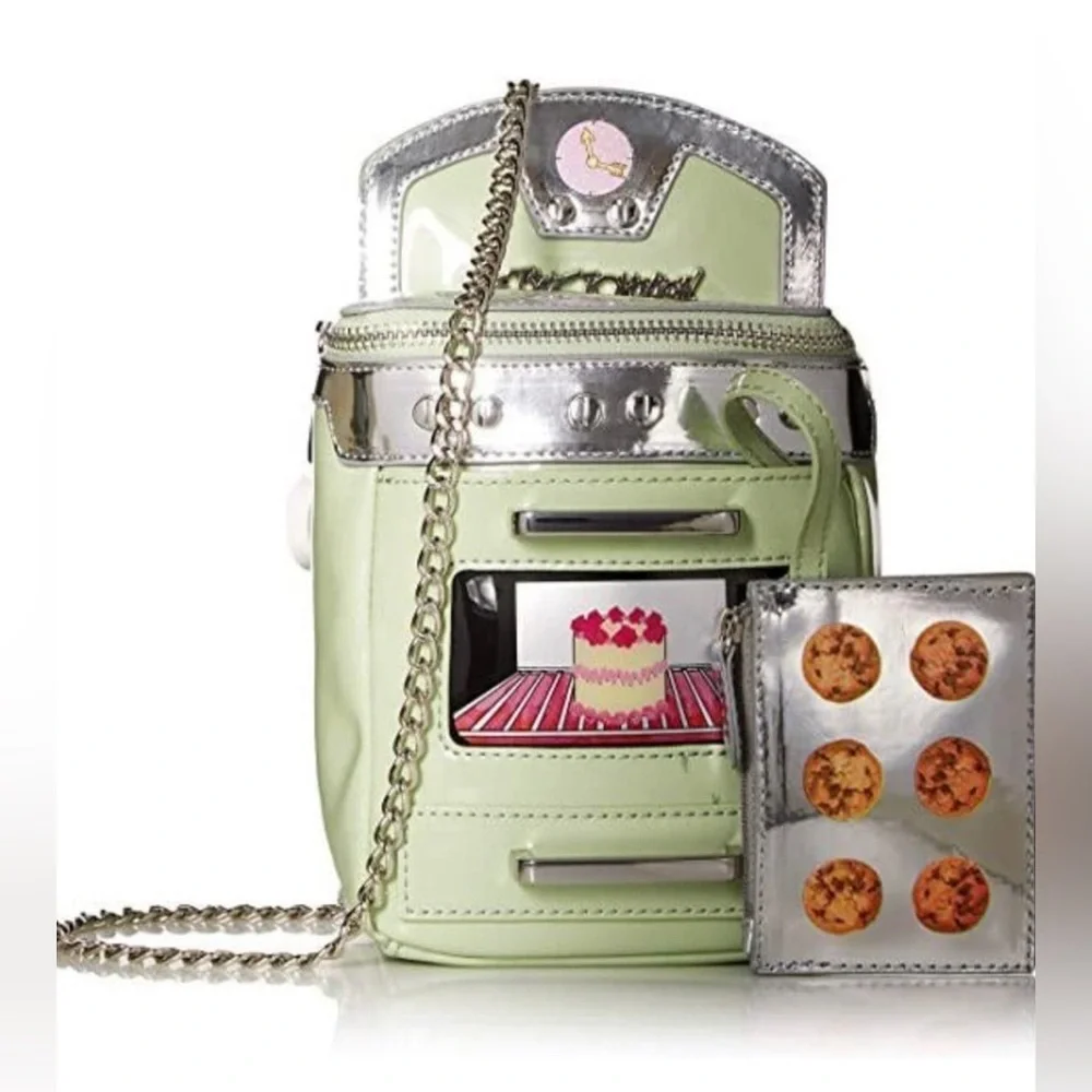 betsey johnson