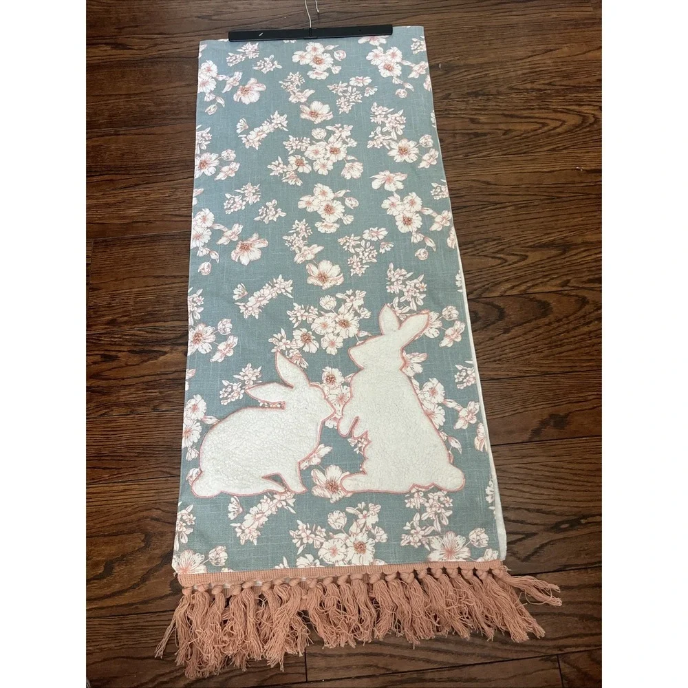 Tahari Home Table Runner Spring Bunny Teal Flowers‎ Fringe 16