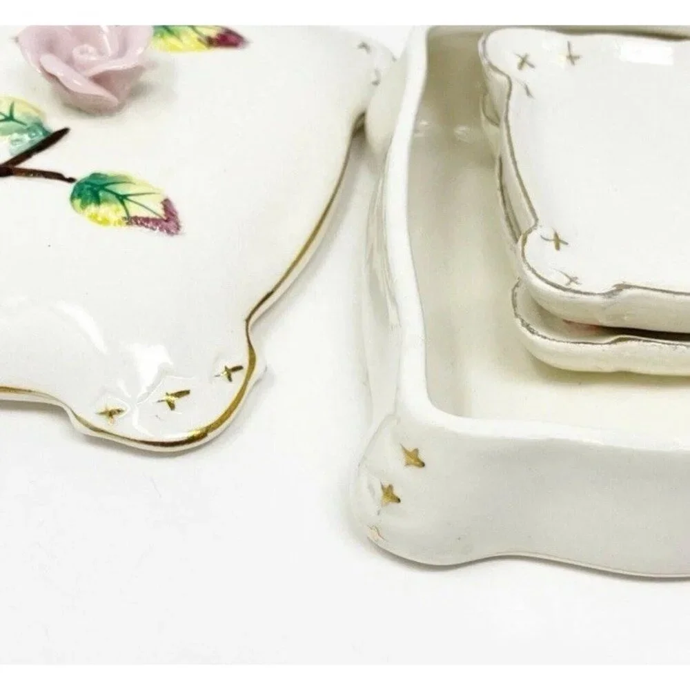 N/A charming vintage