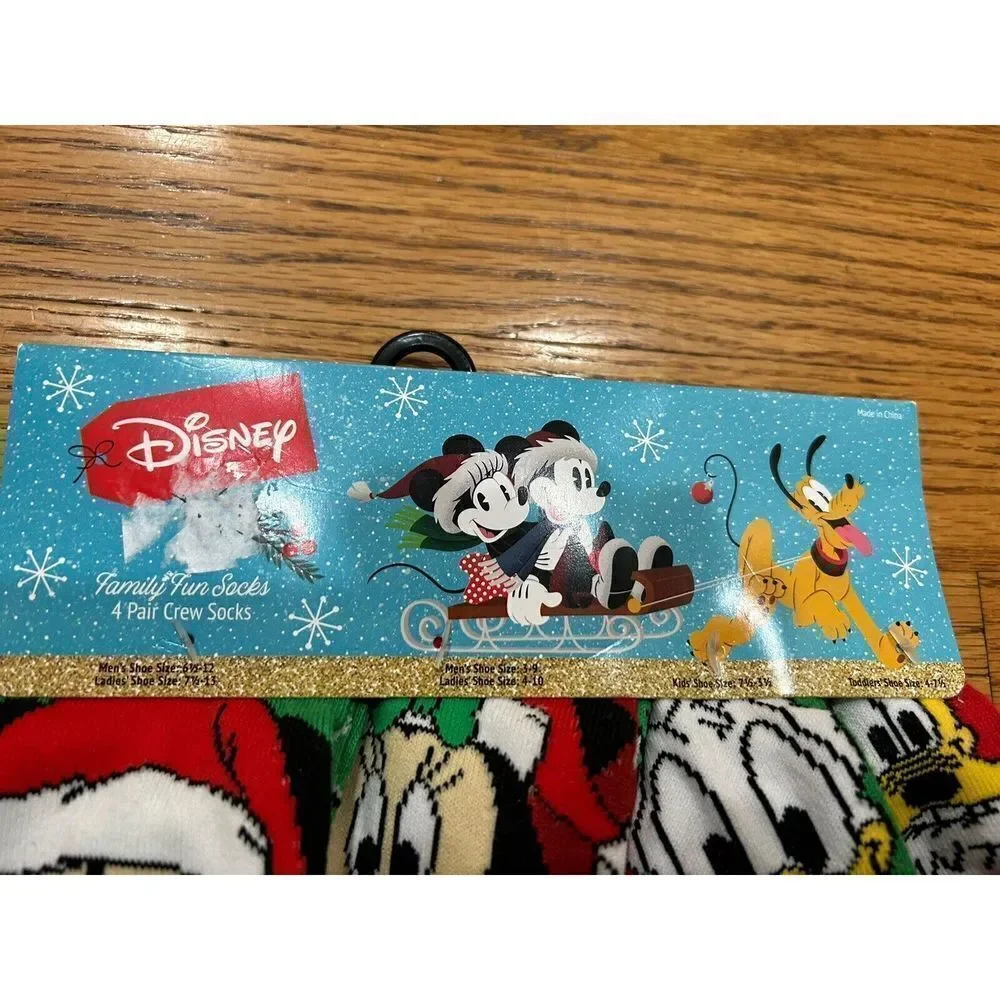 Disney christmas family
