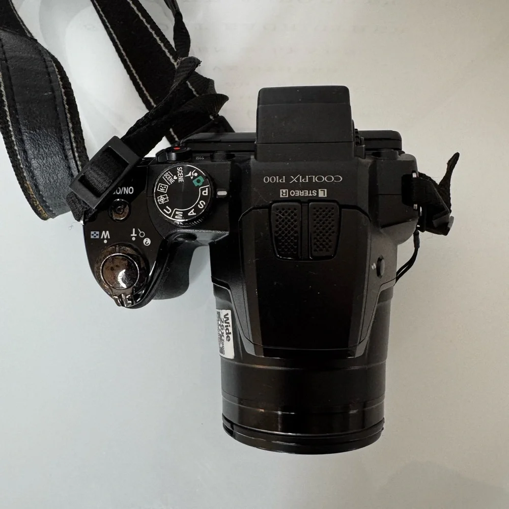 Nikon coolpix p100