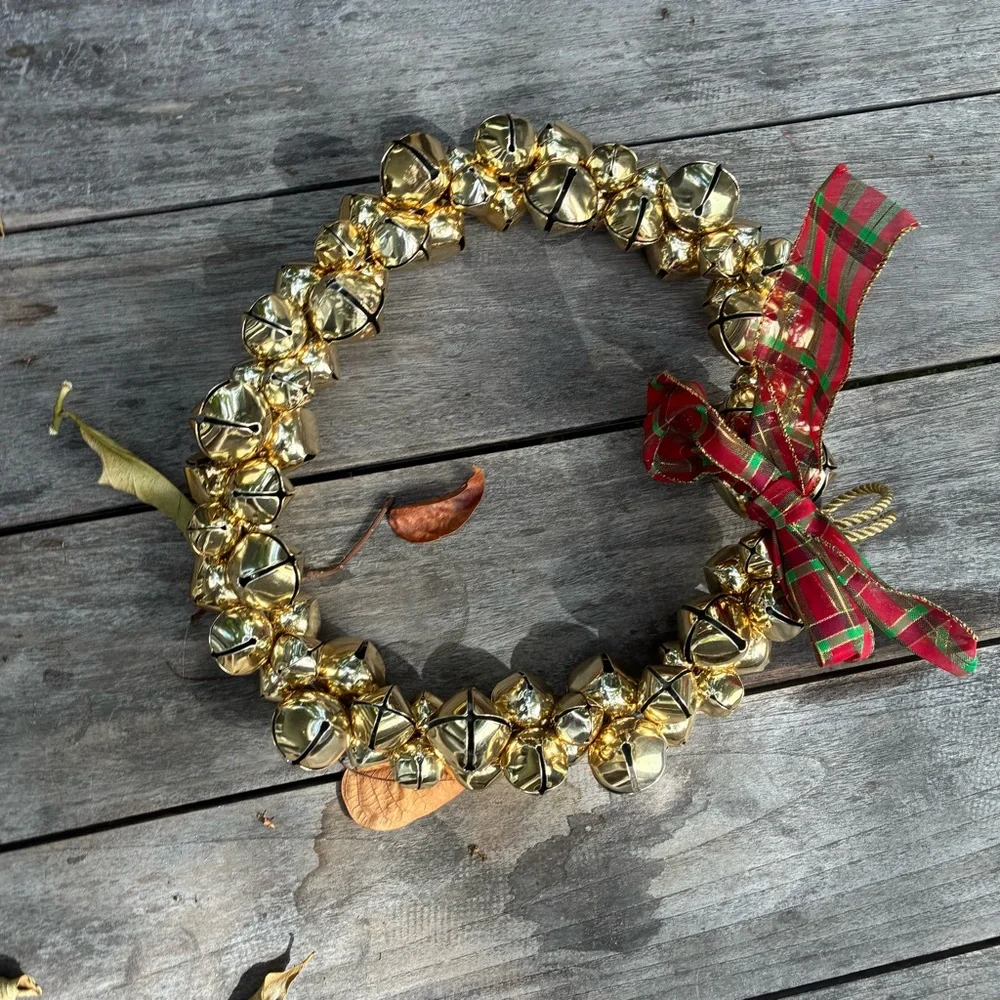 N/A decorative gold