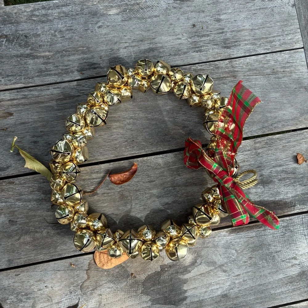N/A decorative gold