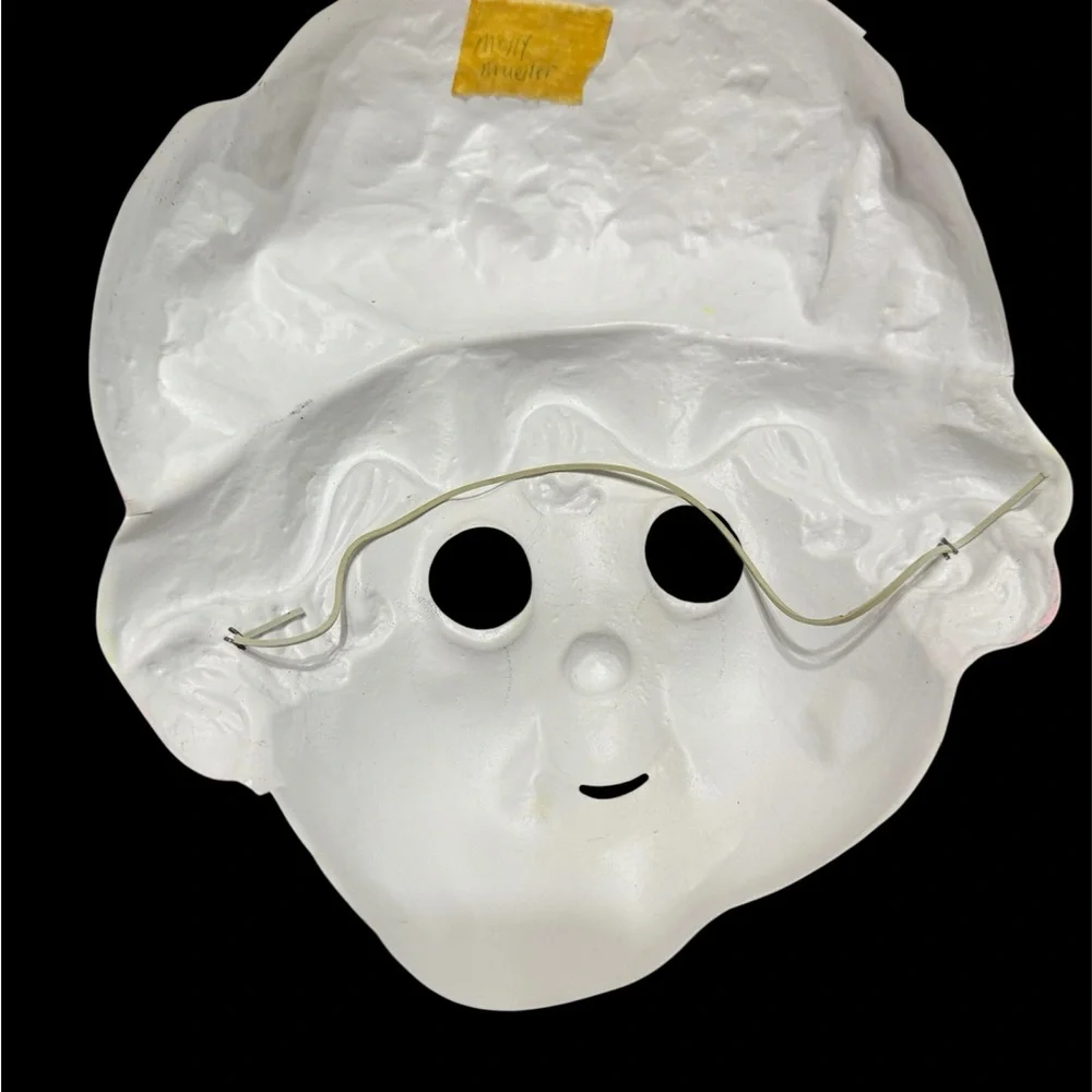 VTG Ben Cooper Strawberry Shortcake/Apple Dumpling plastic Halloween mask
