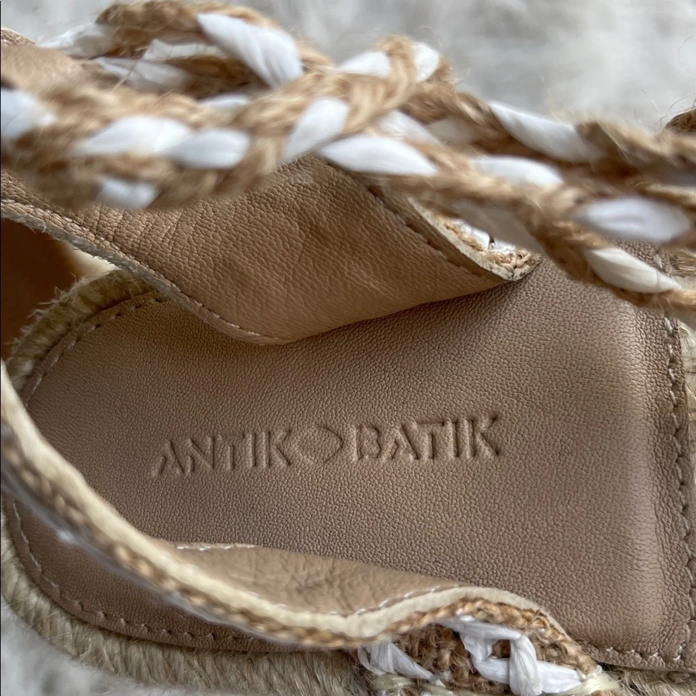 chic espadrille