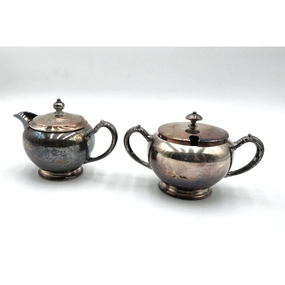 Vintage Oneida Ltd. Woodcliff Sugar Bowl And Creamer‎