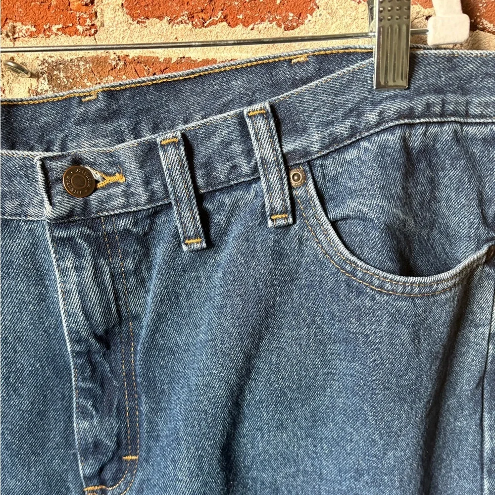 Wrangler dark wash