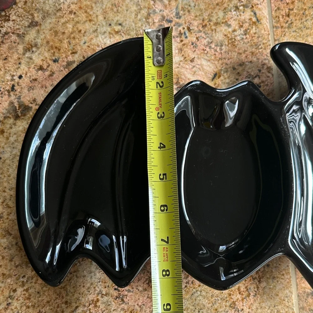 Williams Sonoma chic bat