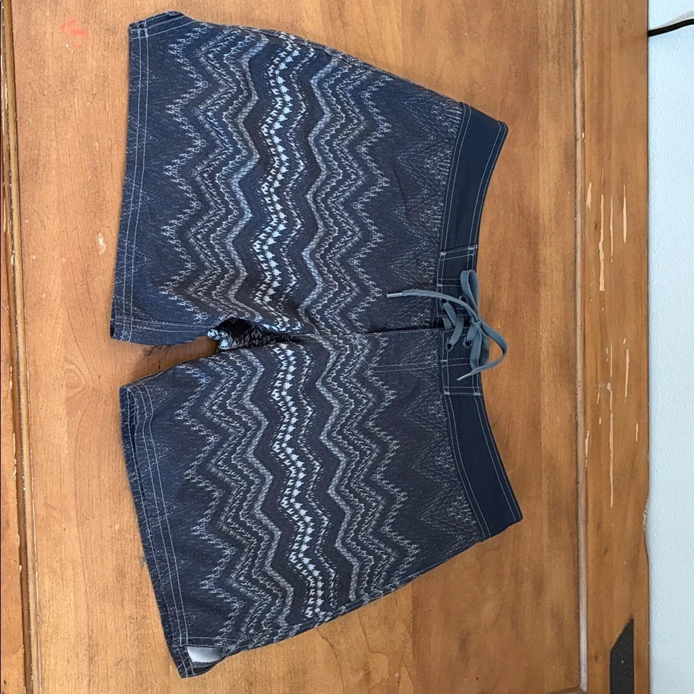 Prana stylish zigzag