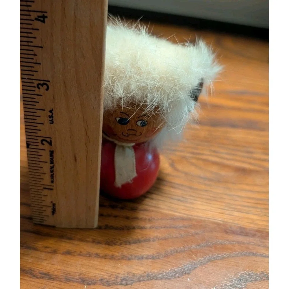 N/A fur figure