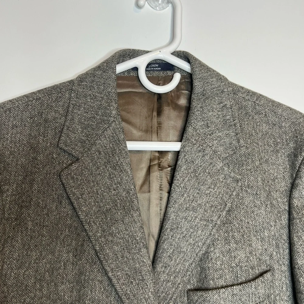 J. Crew wear elevate