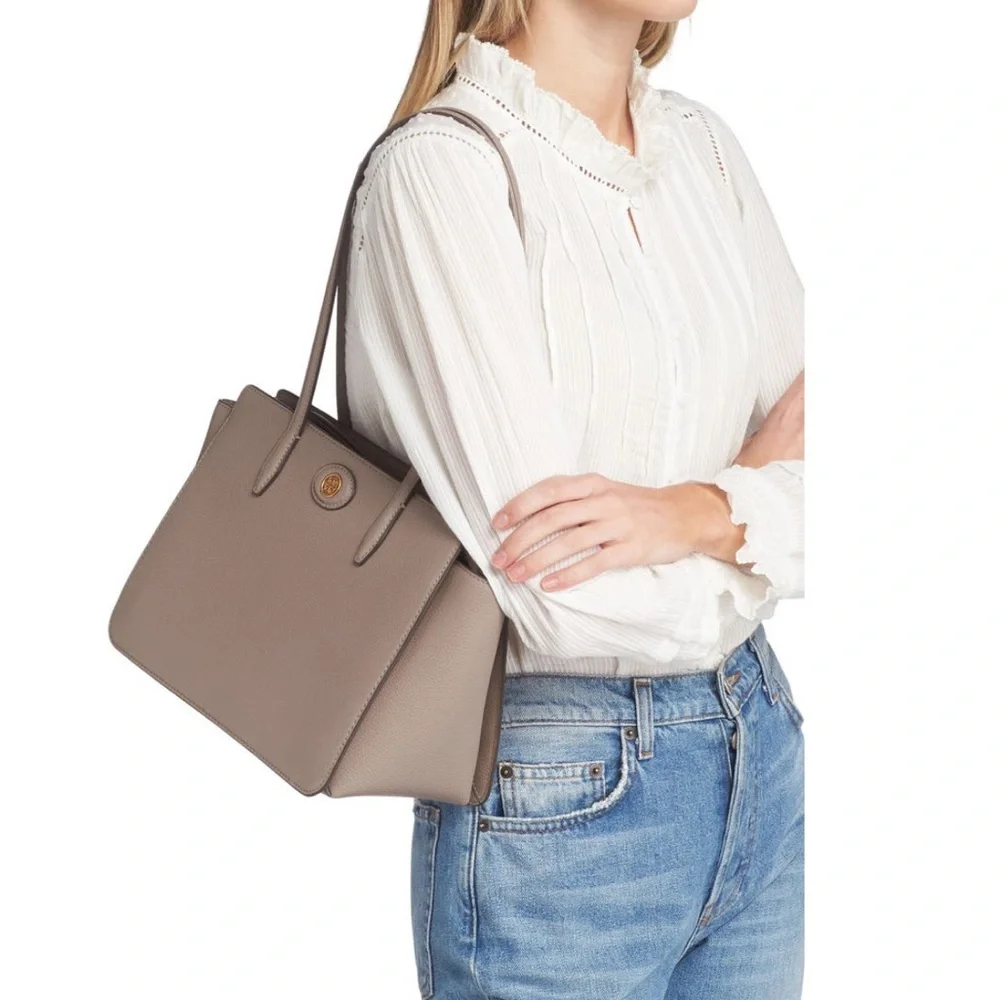 two shoulder