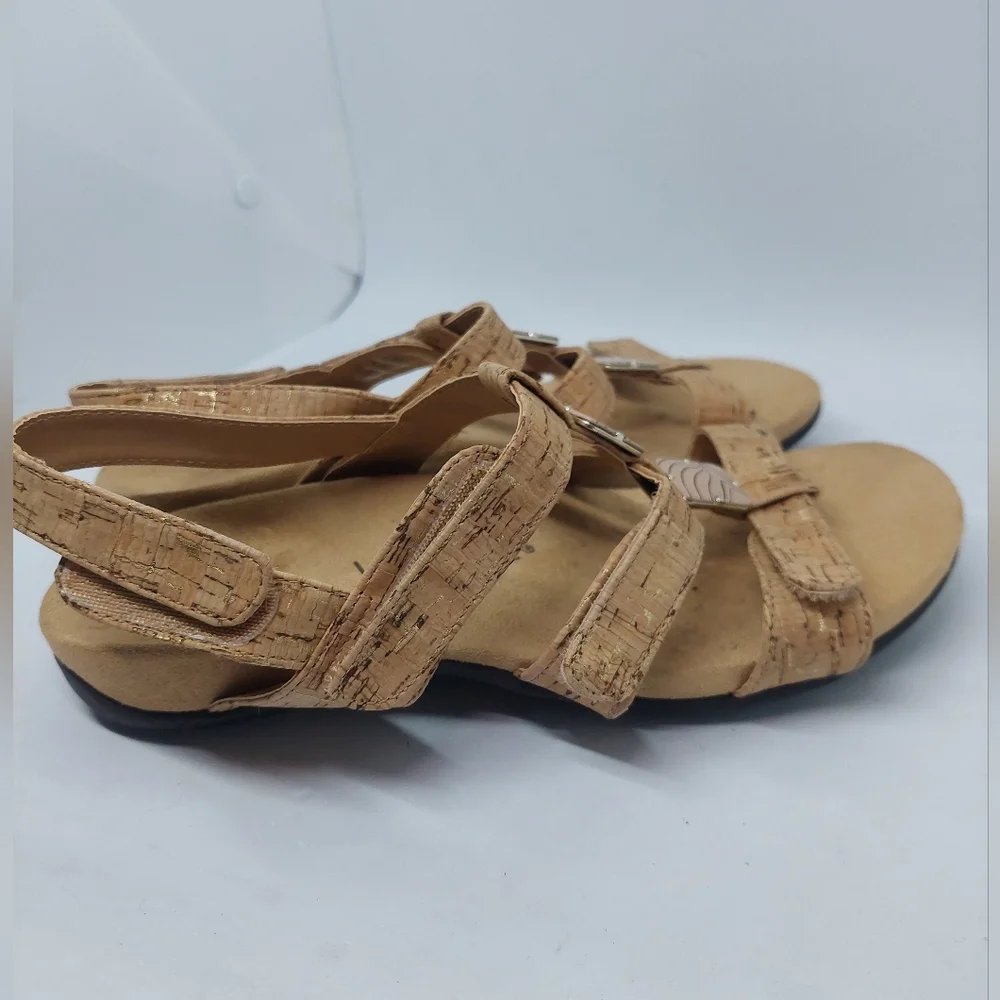 Vionic amber sandals