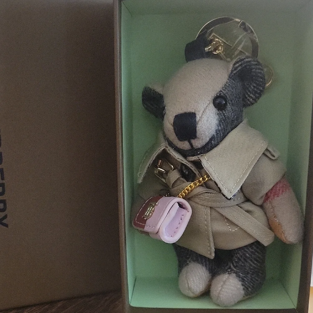 Burberry thomas bear