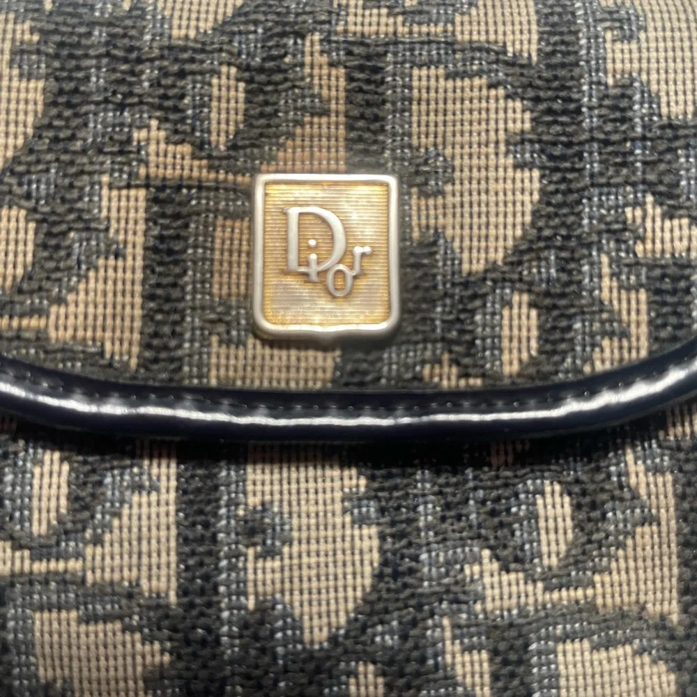 Dior navy pouch