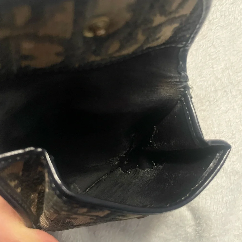 Dior navy pouch
