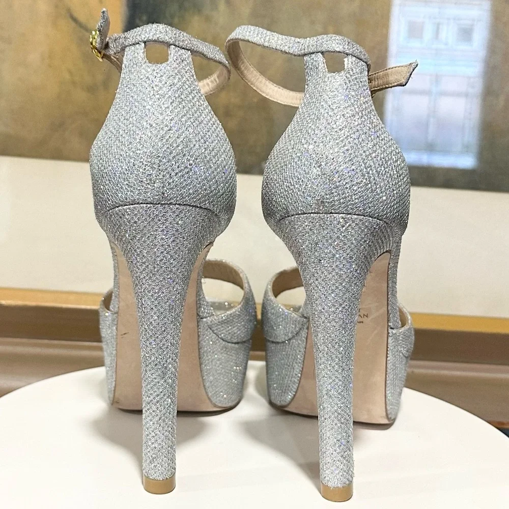 Stuart Weitzman 🌹stuart weitzman🌹