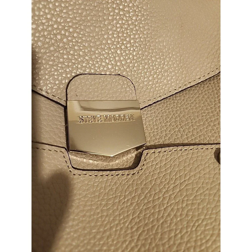 Steve Madden very good