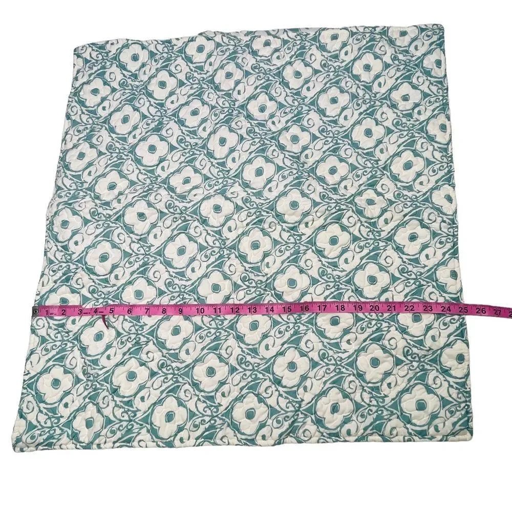 10/$25🦋 Set of 2 Levtex LLC Aqua & White Floral Euro Shams