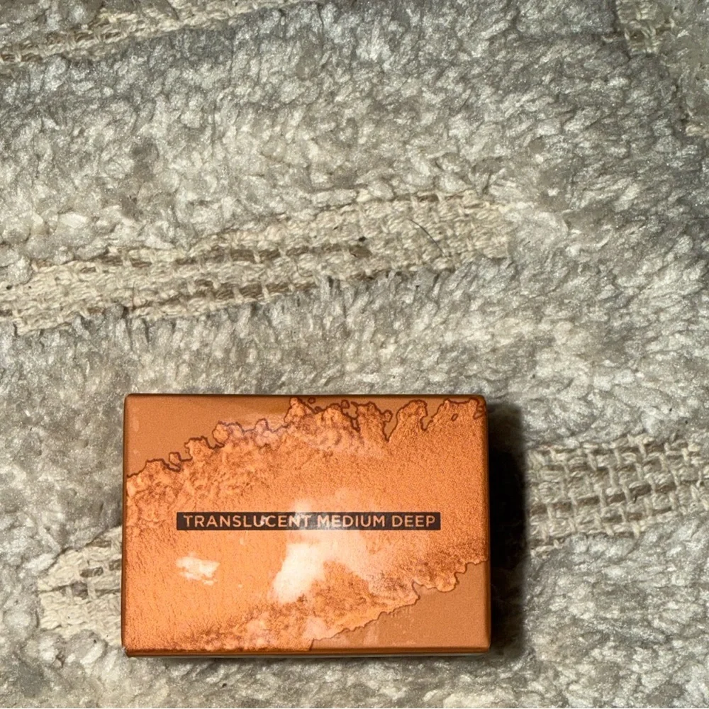 Laura Mercier Translucent Loose Setting Powder Medium Deep - Mini **New