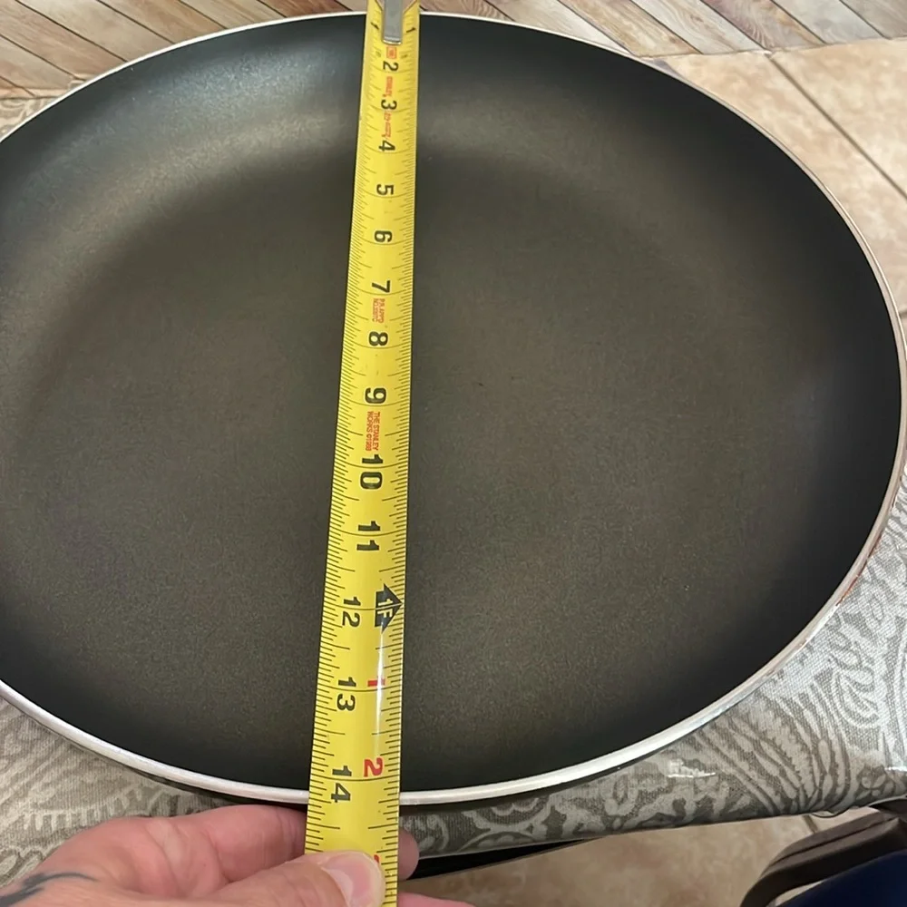 14” Tool of the Trade Illumina + non‎ stick frying pan. Large multipurpose