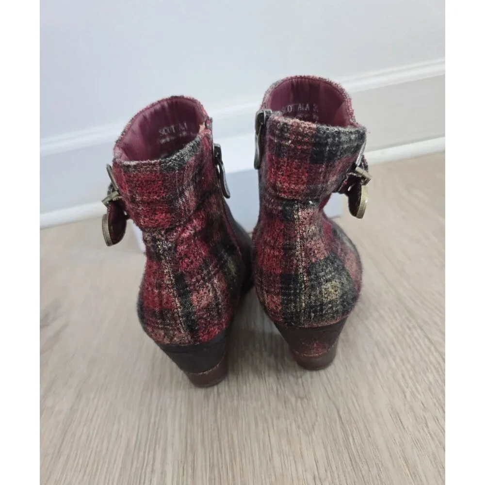 Lartiste pre owned