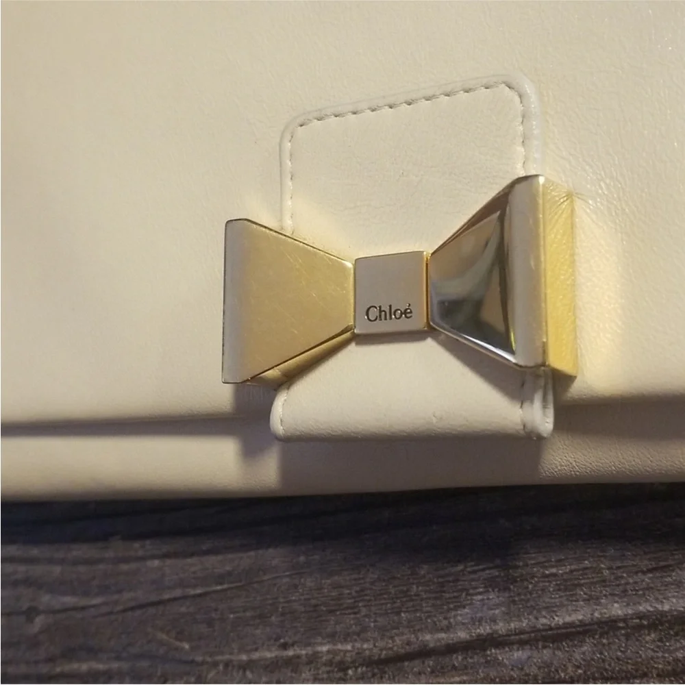 N/A elegant clutch
