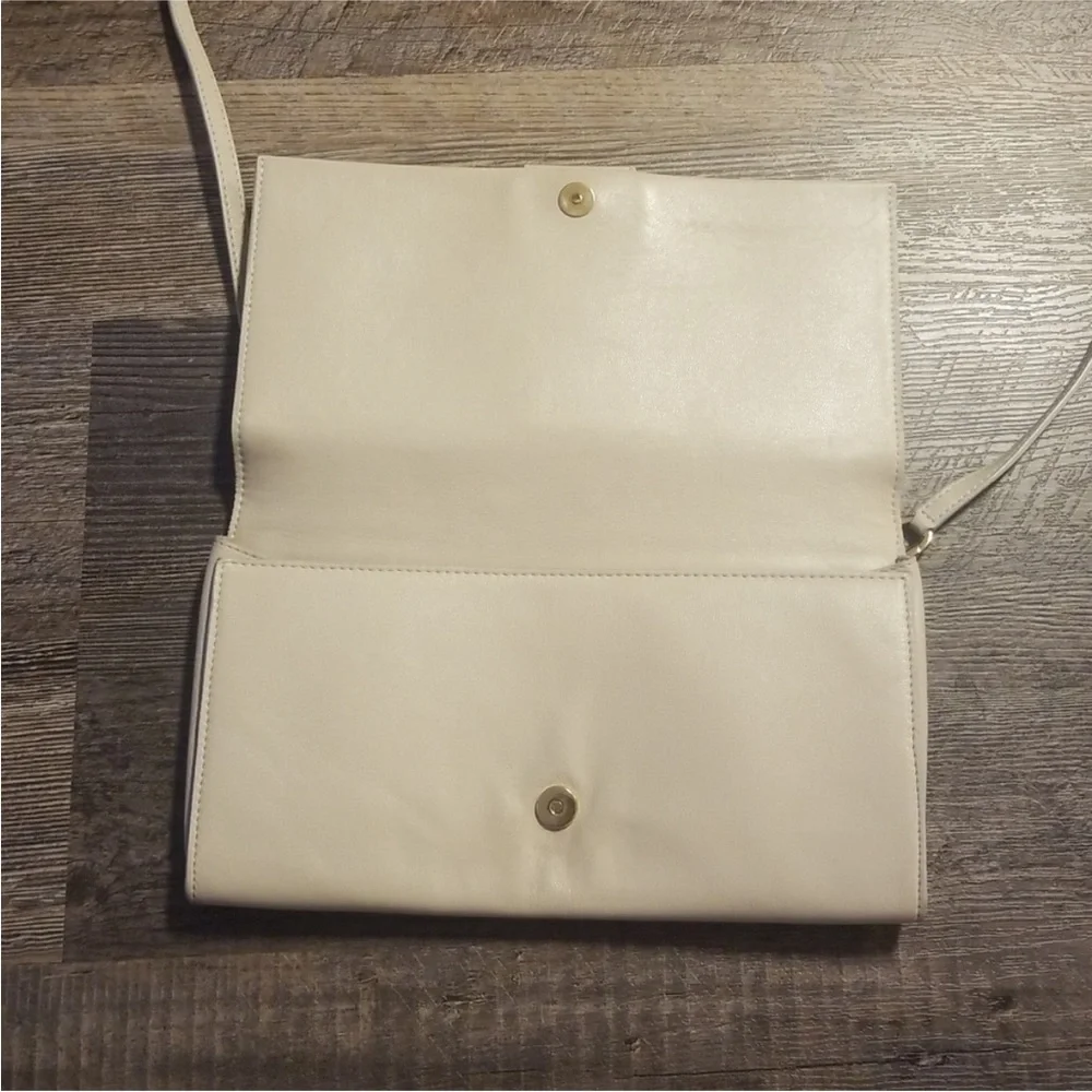 N/A elegant clutch