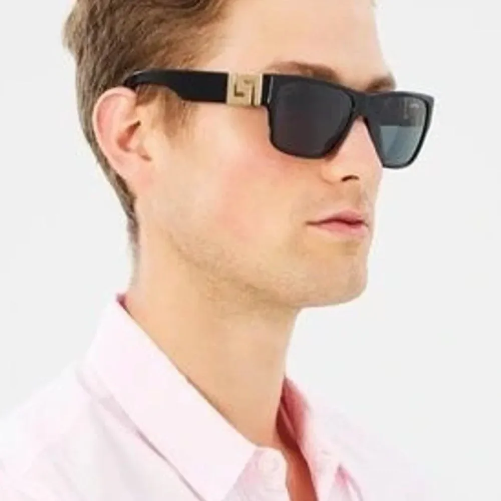 Versace never case new