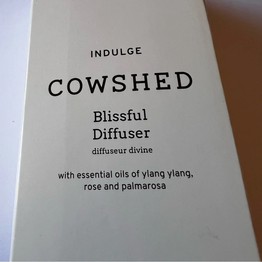 COWSHED BLISSFUL DIFFUSER INDULGE NWT