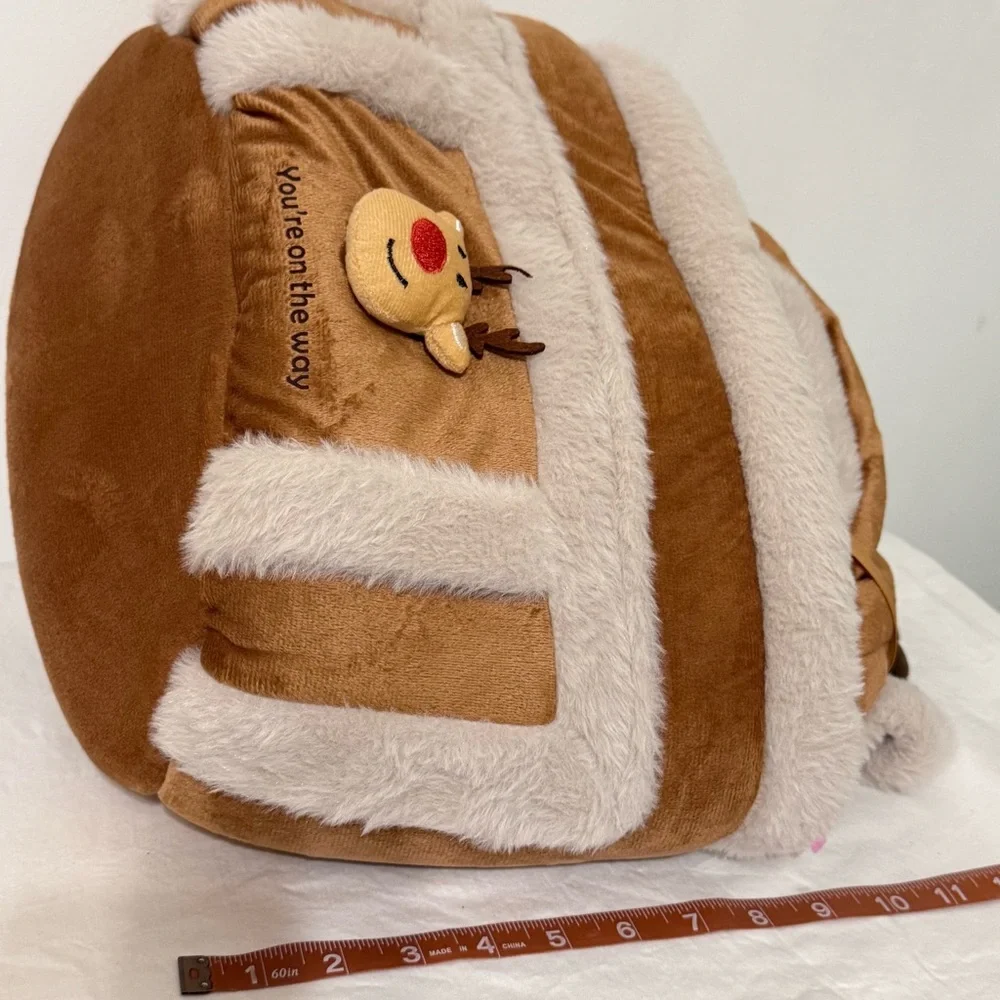 No Label cat backpack
