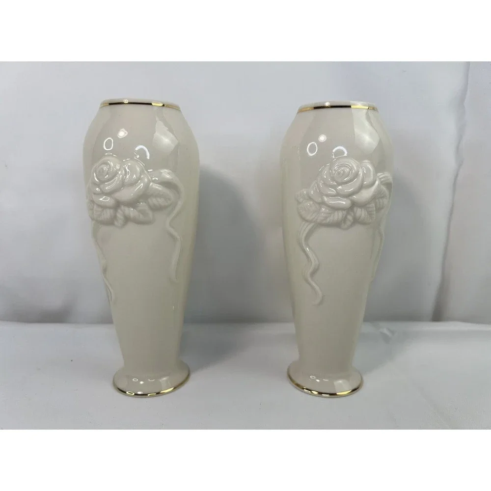 Pair Of Vtg Hand Crafted Lenox China 6'' Rose Bud Vase Ivory‎ with Gold Trim EUC