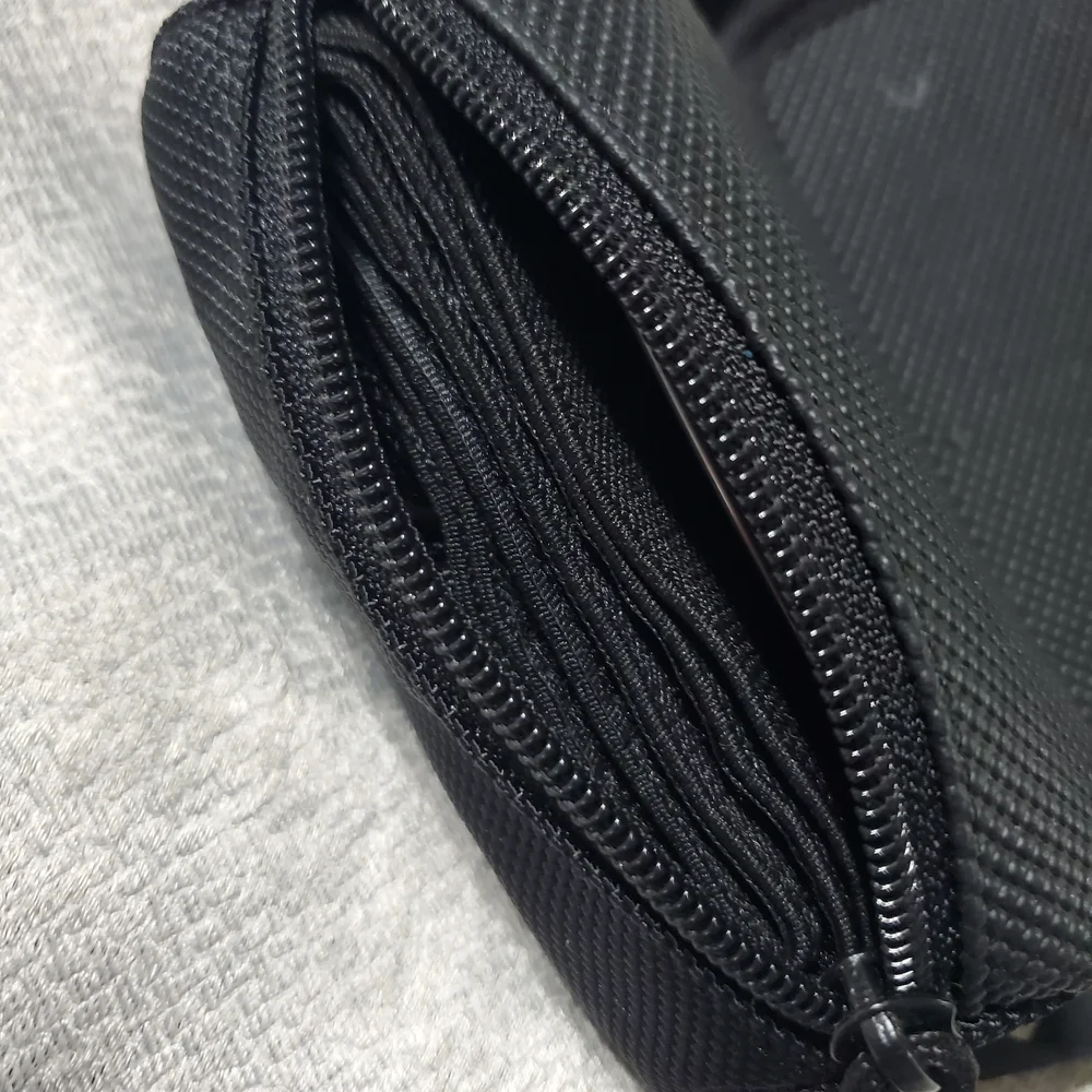 OtterBox compact organizer
