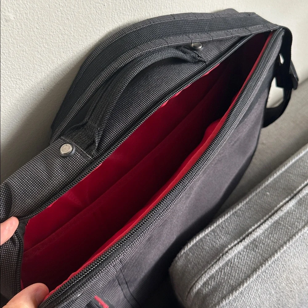 OGIO sleek laptop