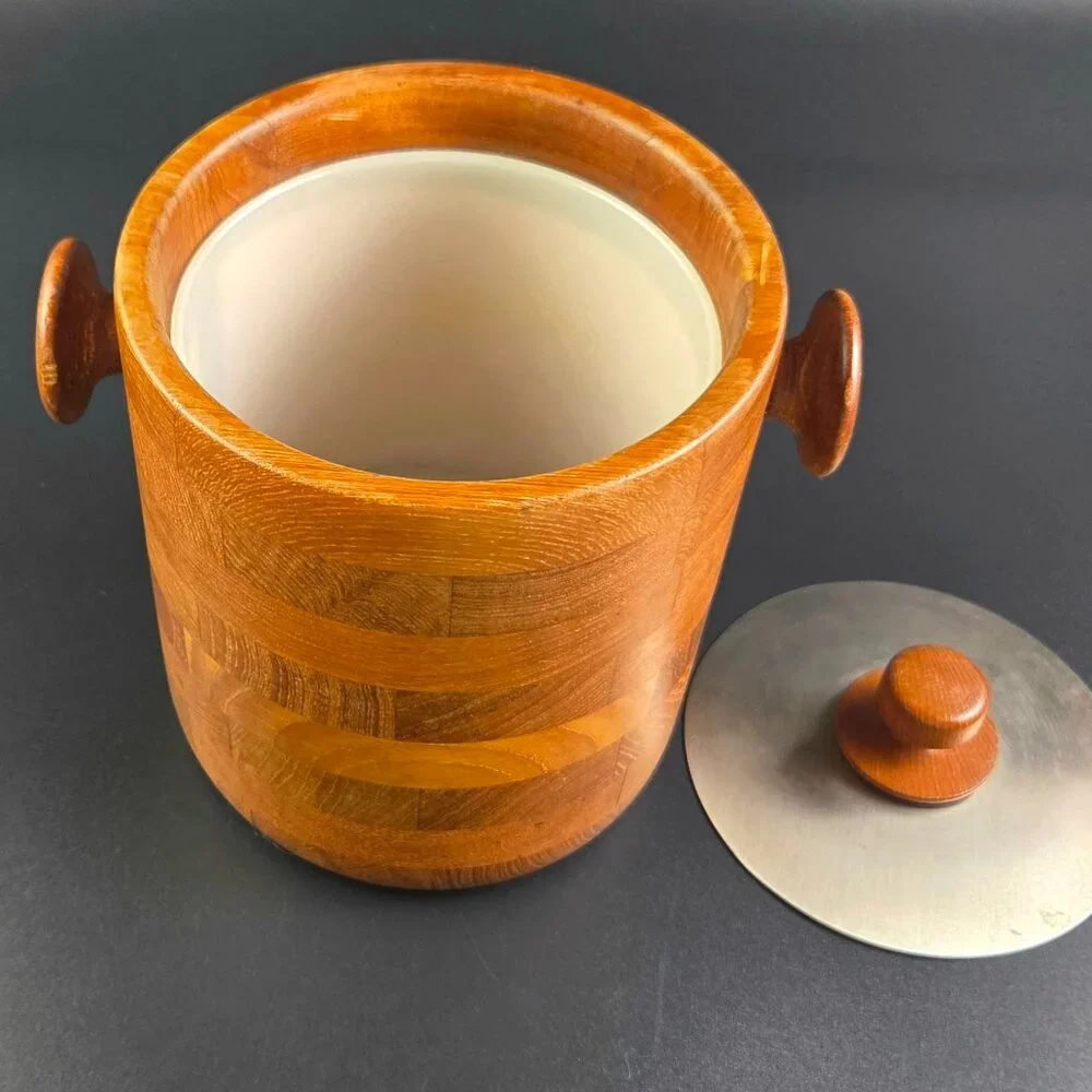 N/A vintage danish