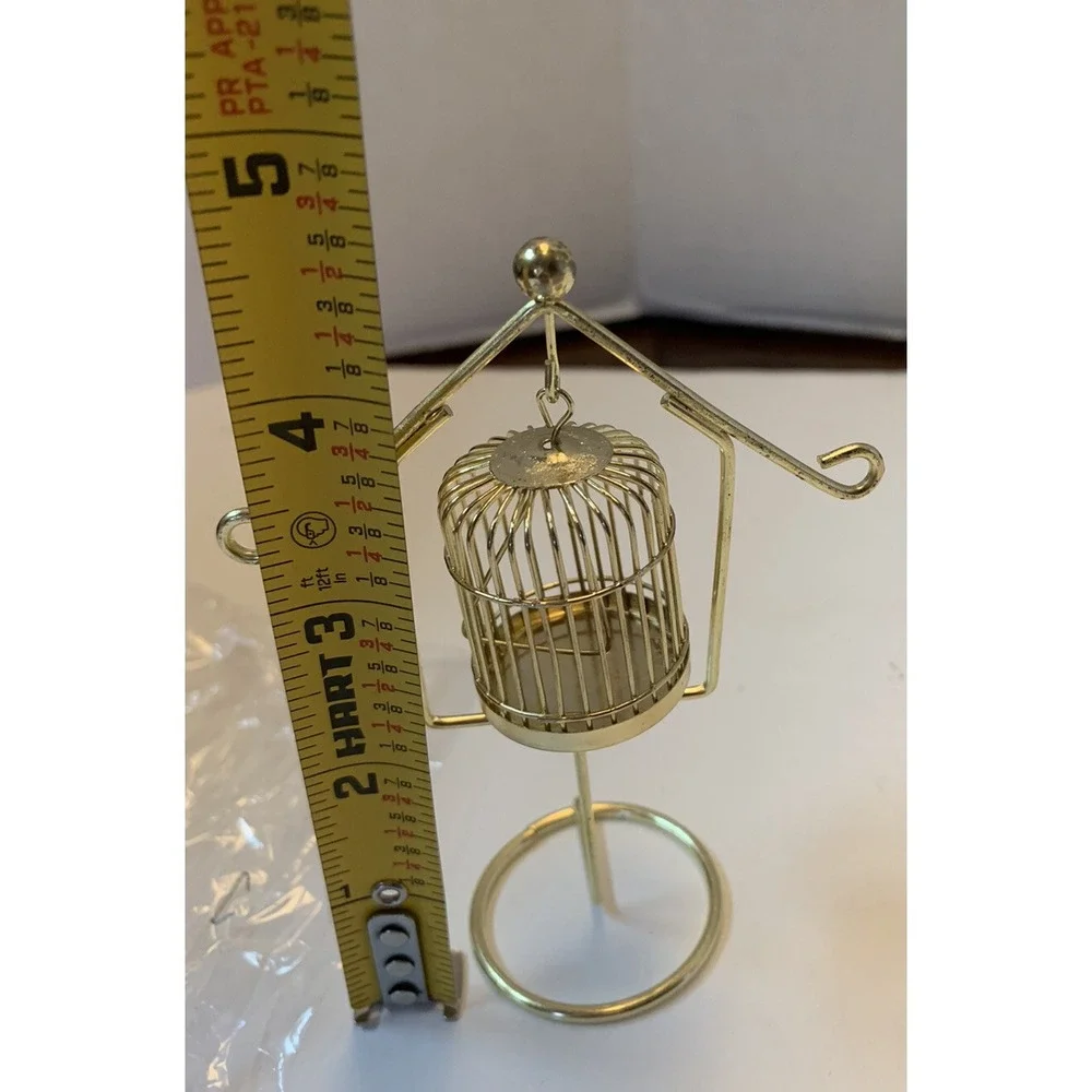 The Unbranded Brand vintage dollhouse