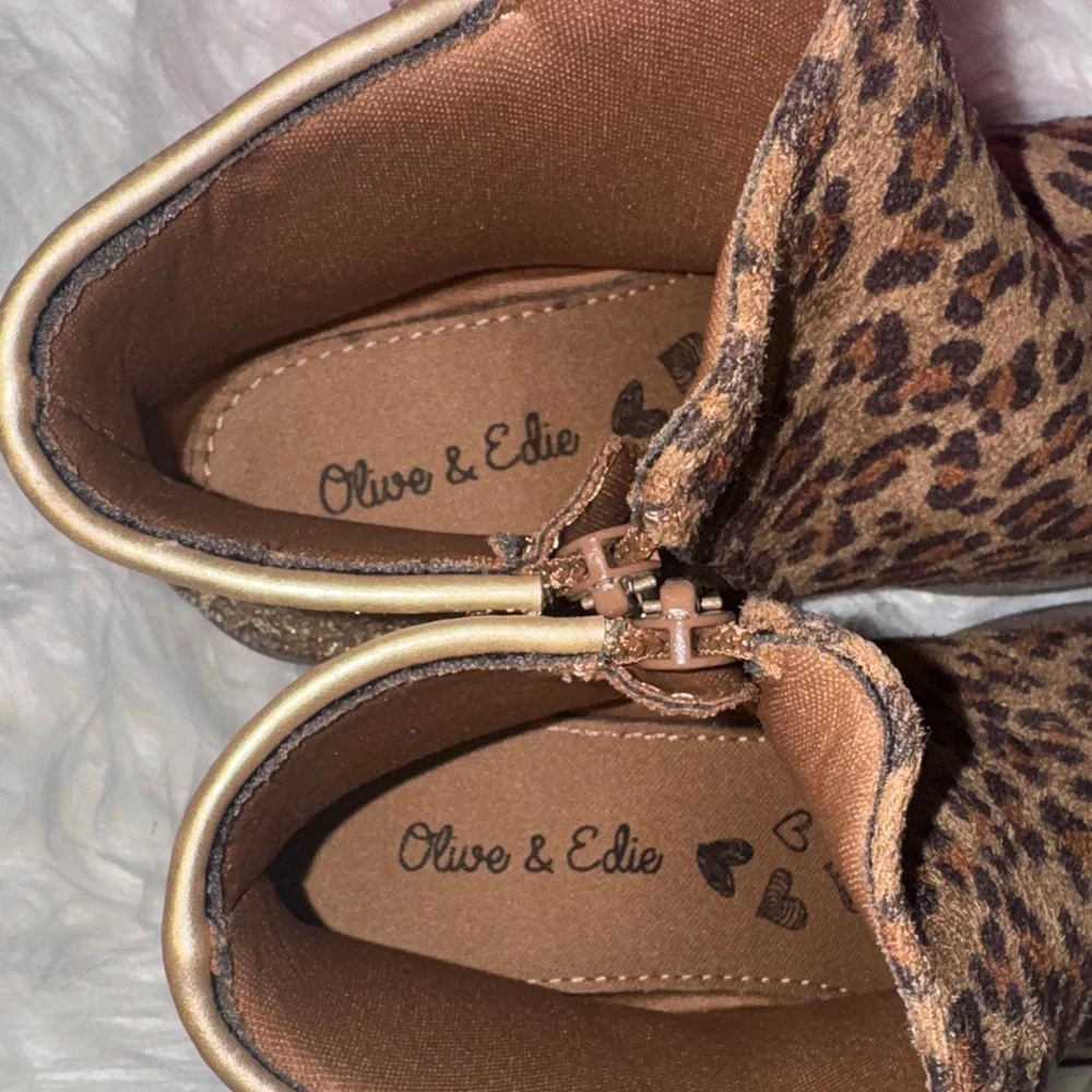 Olive & Edie these stylish