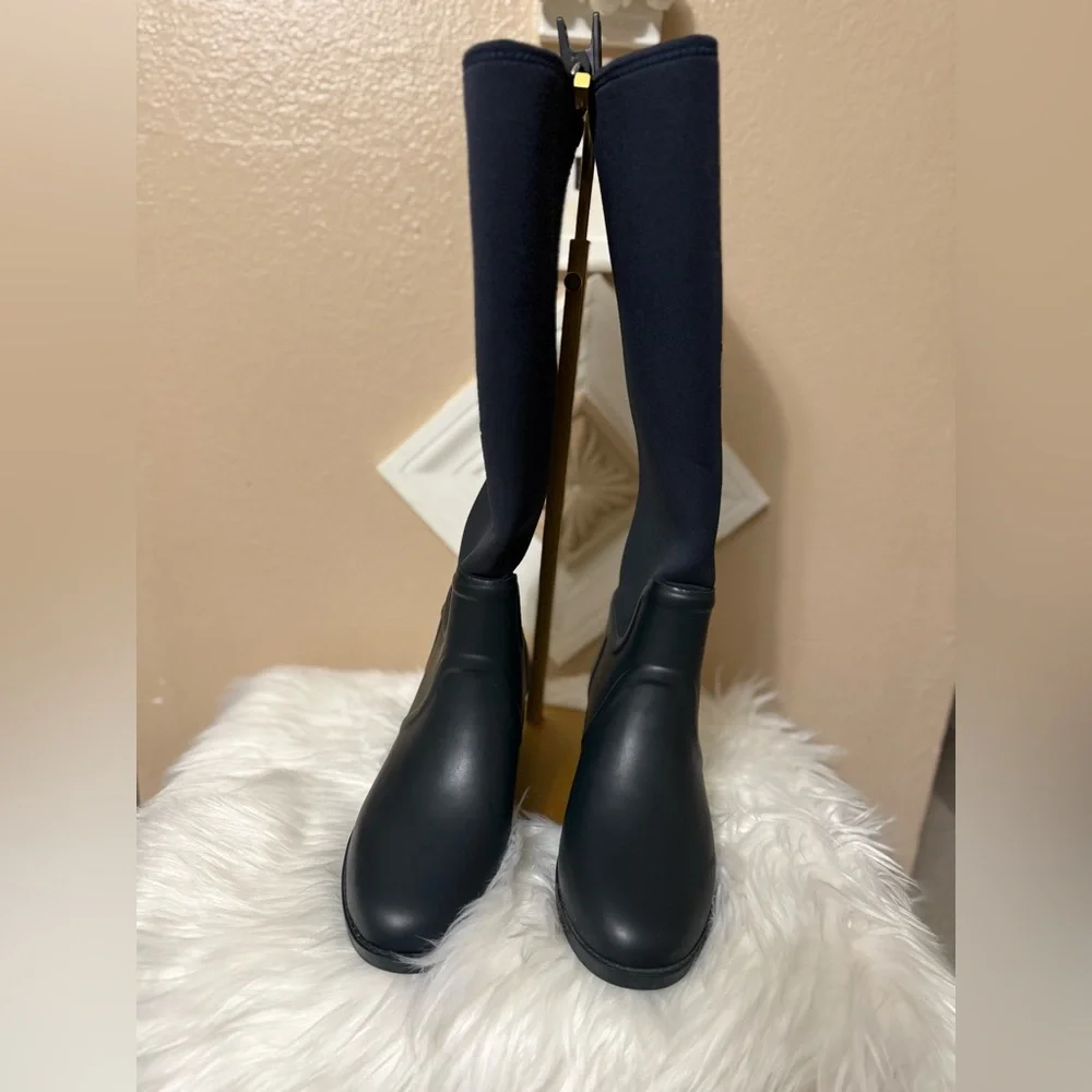 Tory Burch stylish tory