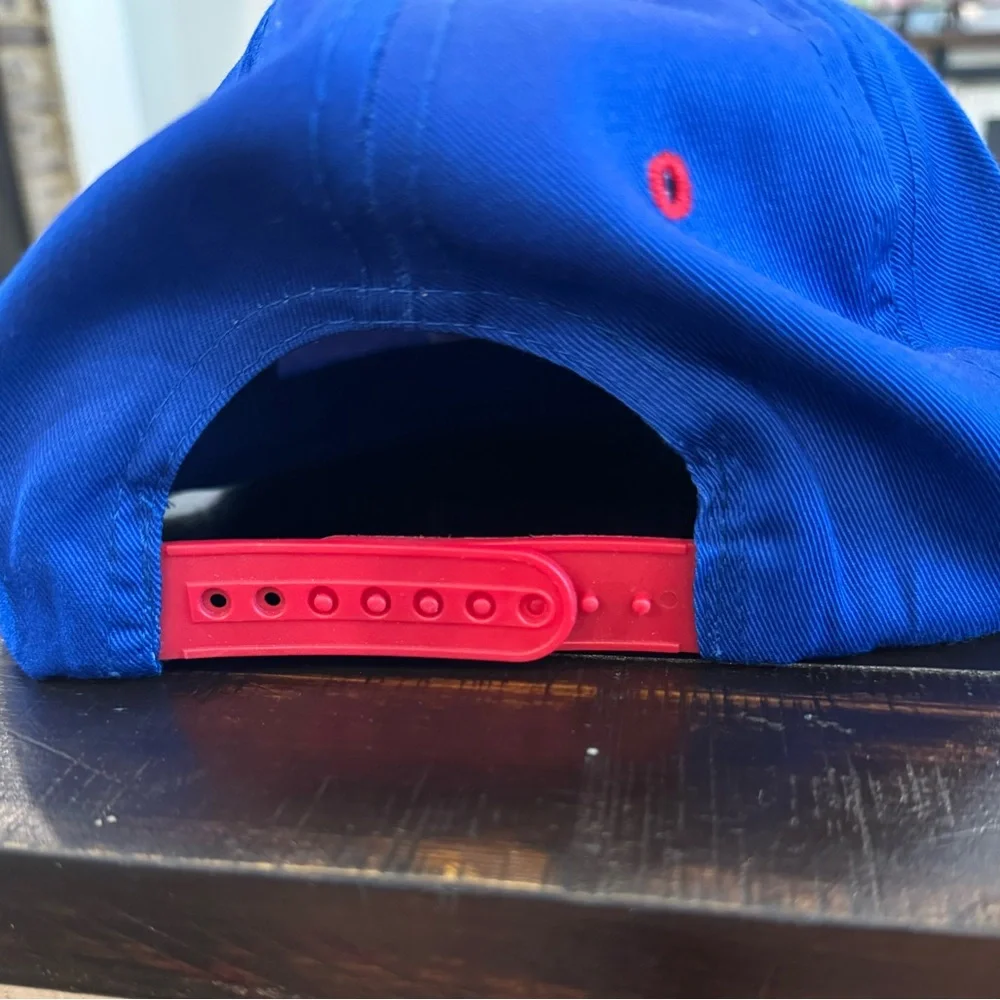 Eclipse blue red