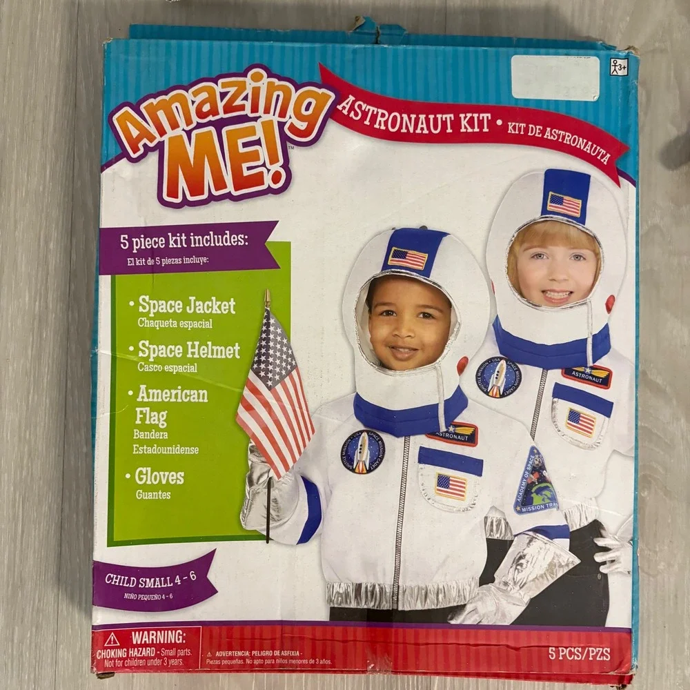 Amazing Me! Astronaut Kit Costume Kid Space Jacket Helmet Flag Halloween Sz 4-6