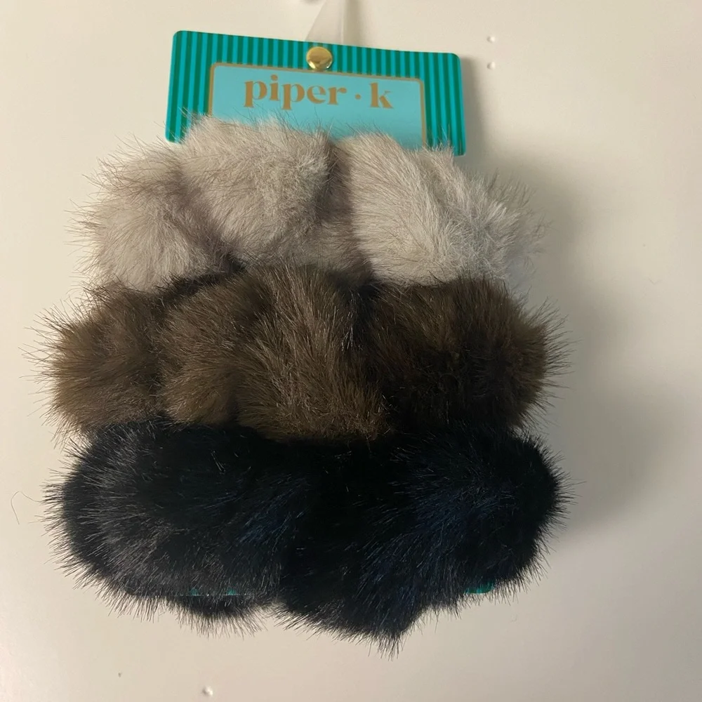 N/A faux fur