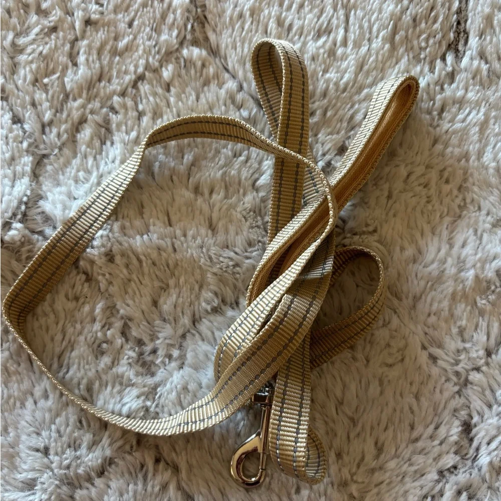 (Suredoo) Plaid Dog Harness and Leash Set
