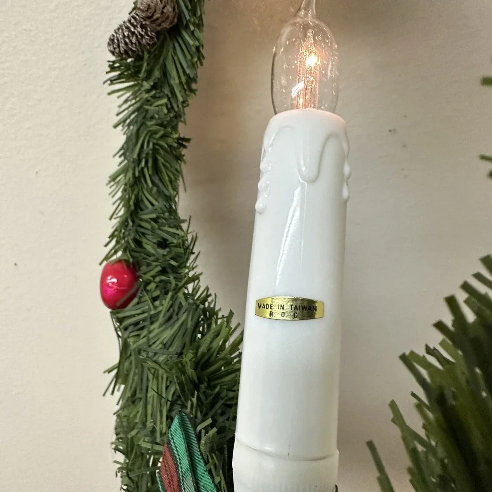 The Unbranded Brand vintage lighted