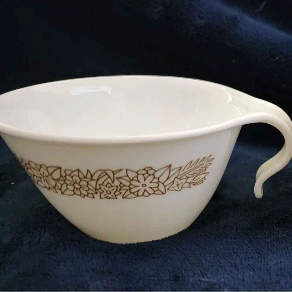 CORELLE WOODLAND HOOK HANDLE‎ CUPS [2] VINTAGE COFFEE TEA