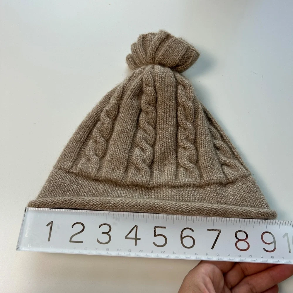 Mount cashmere gently used