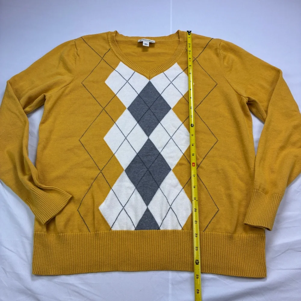 St. Johns Bay stylish yellow