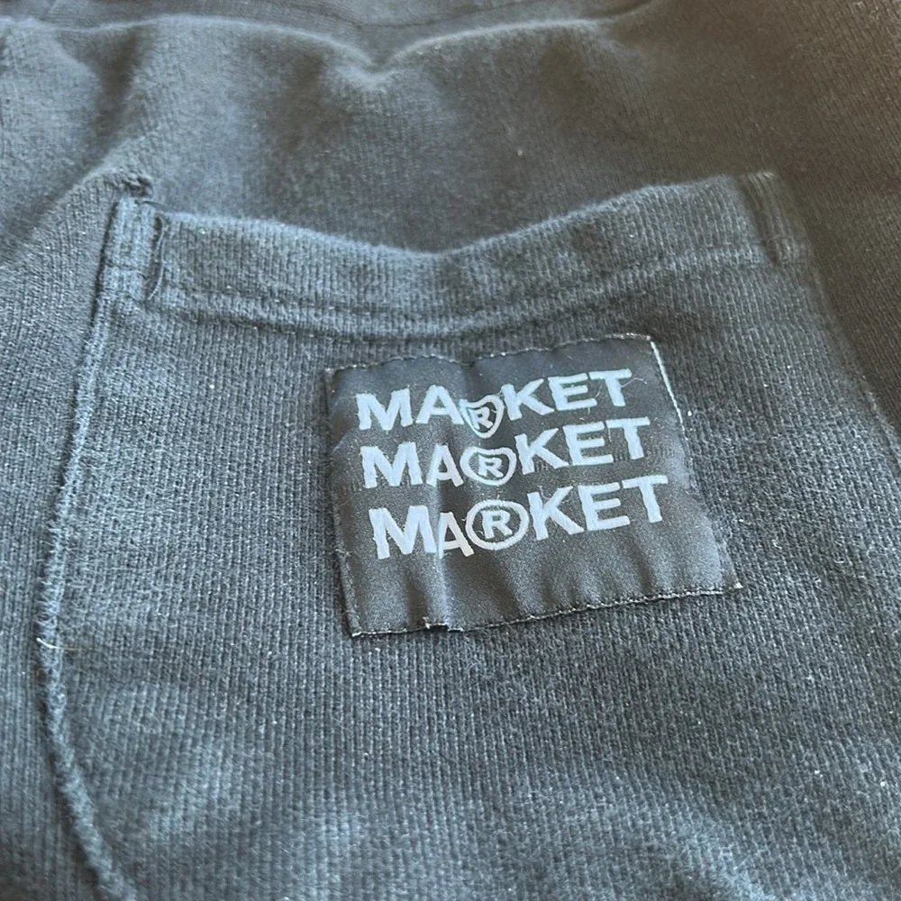 Arket market exotic