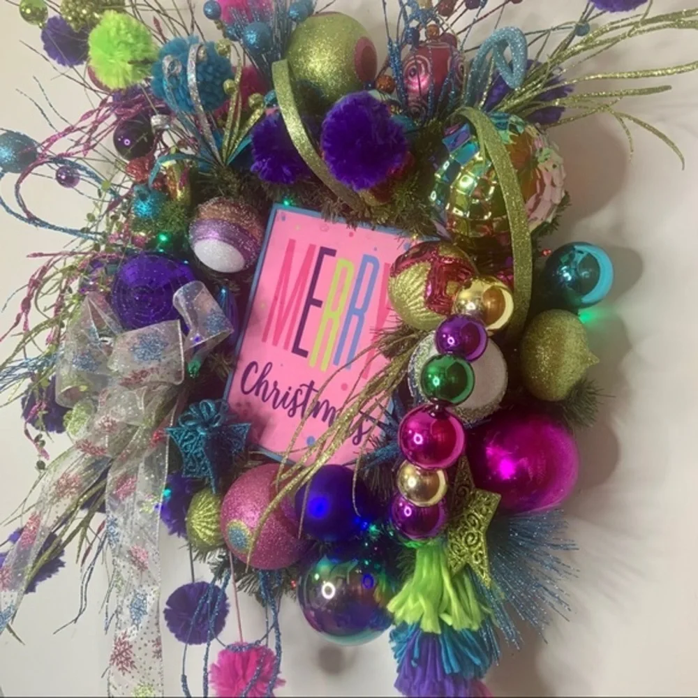 Pen’s Floral Decor rainbow measures colorful